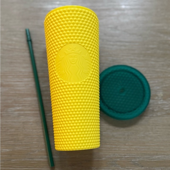 Starbucks Other - Starbucks Hawaii exclusive yellow studded pineapple design venti sized tumbler